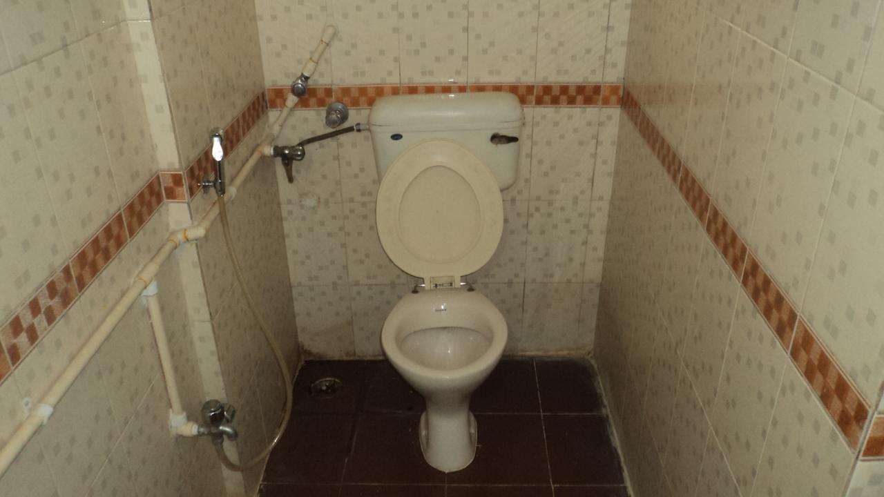 Girija Payyade Hotel Kalyan Luaran gambar